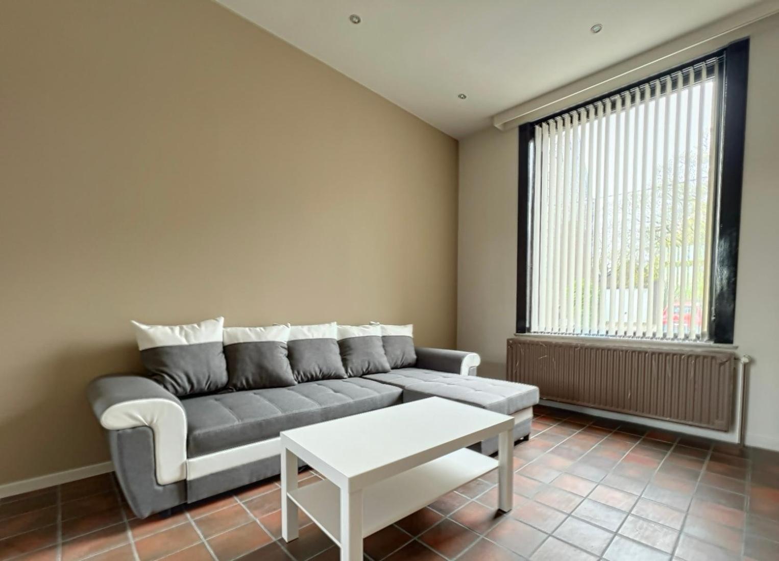 Station 64 A1 Bruxelles-Charleroi-Airport Villa Kültér fotó
